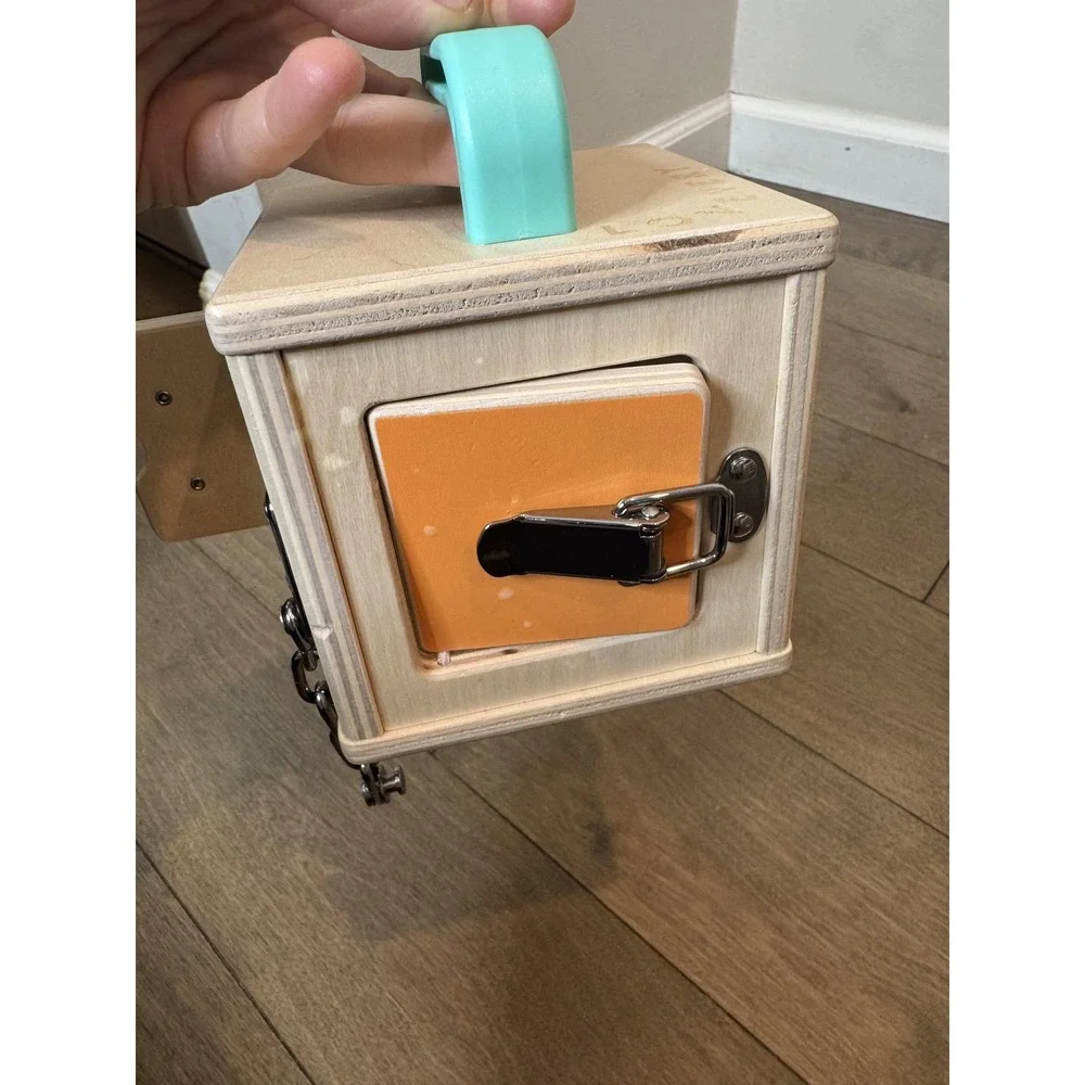 LOVEVERY wooden lock